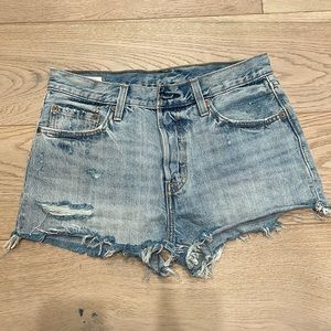 Levi’s 501 denim shorts
